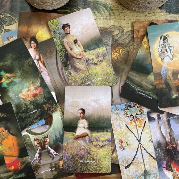 The Fox's Wedding Tarot ORIGINAL PRINTING from Kickstarter - Picture 7 of 8